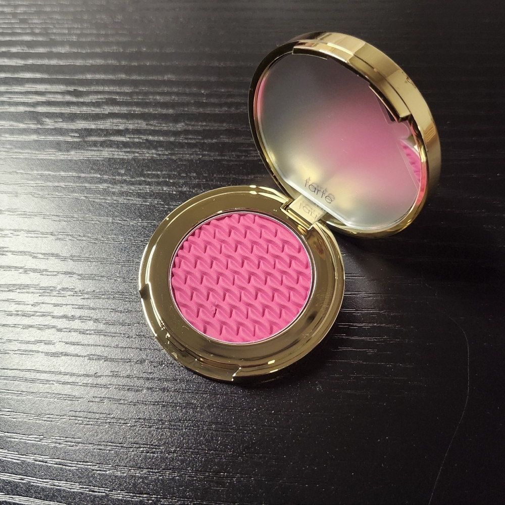 Tarte Amazonian Clay Blush in Indulgence